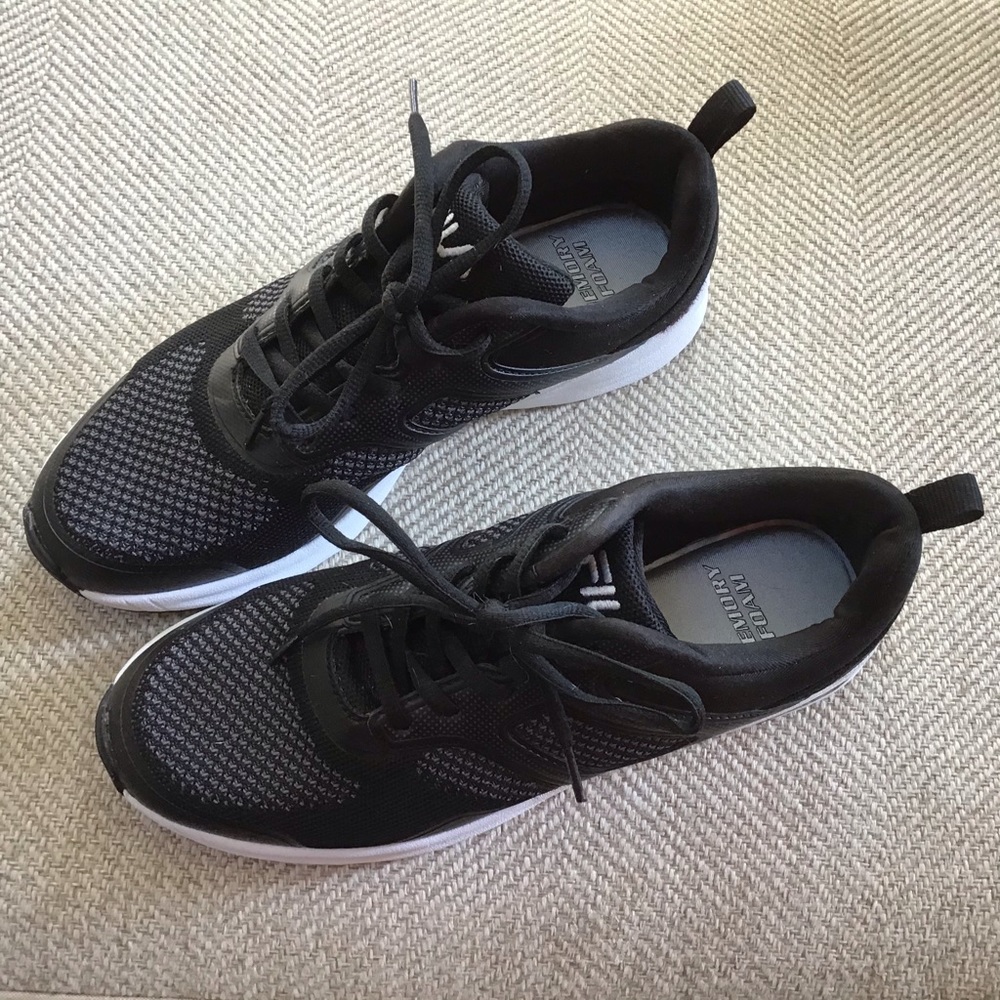 FILA Sneakers. Worn once!